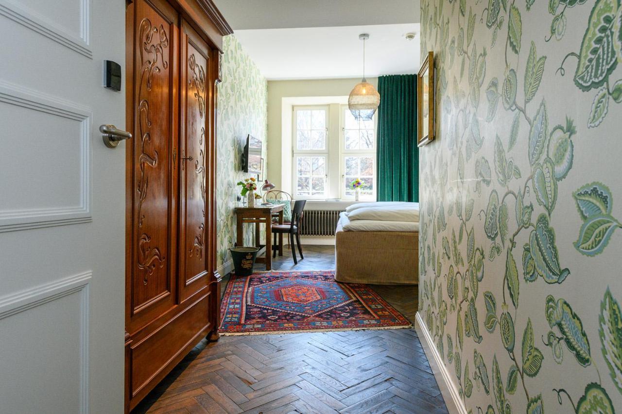 Renthof Kassel Hotel ภายนอก รูปภาพ